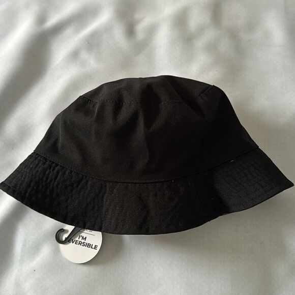 Bucket Hat Teddy Bear Mens Womens Unisex Rue21 - Picture 2 of 2